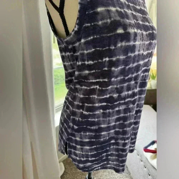 Athleta Breezy Tank - Picture 5 of 8